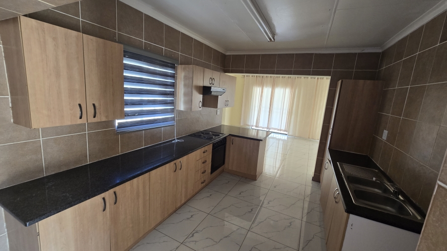 3 Bedroom Property for Sale in Protea Park North West